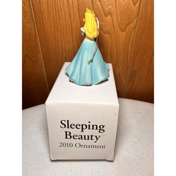Disney Sleeping Beauty Aurora 2010 Ornament Blue Dress Early Moments Christmas - Picture 4 of 5